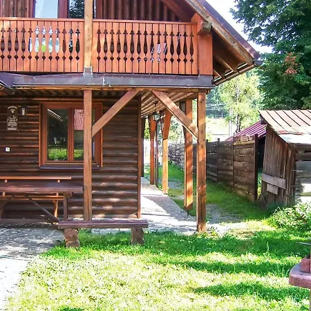 House With 4 Bedrooms In With Wonderful Mountain View And Furnished Garden 6 Km From The Slopes * Vysoka nad Kysucou